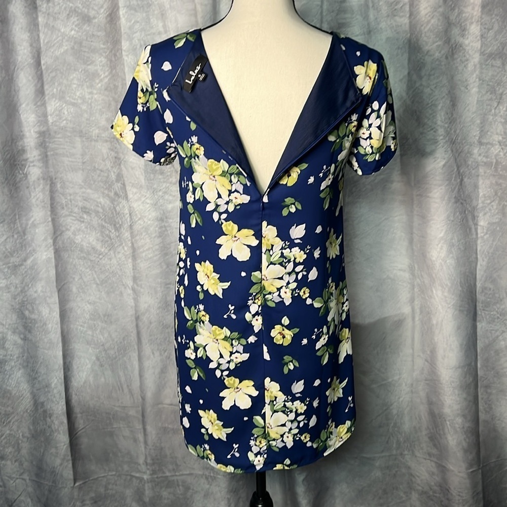 Lulu’s Floriana Navy Blue Floral Shift Dress - size Small - Picture 8 of 14